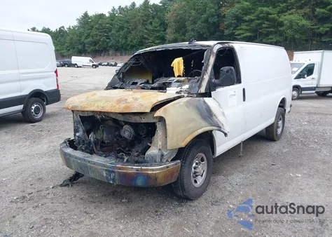 2022 Chevrolet Express Cargo Rwd 2500 Regular Wheelbase Wt from USA, damaged, VIN 1GCWGAFP2N1183581